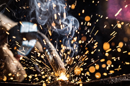 Choosing the Right Welding Contractor: Factors to Consider for Your Project